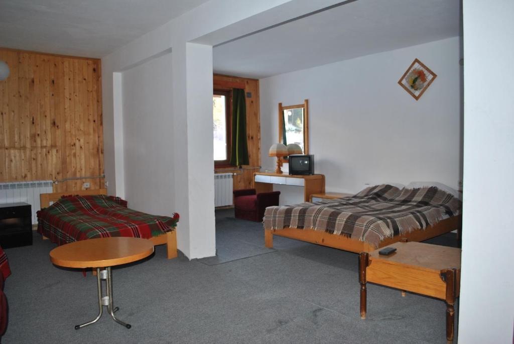 Kris Guesthouse Stoykite Værelse billede