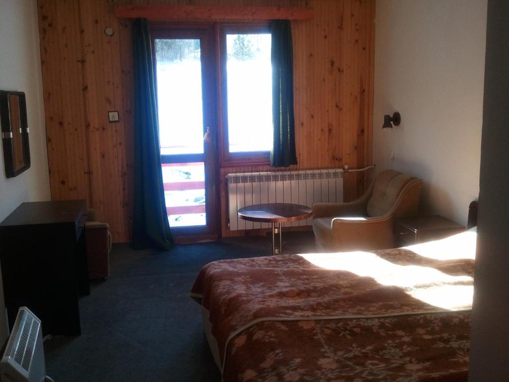 Kris Guesthouse Stoykite Eksteriør billede